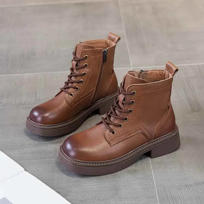 AWCS146 Women's Casual Shoes - Leather Work Boots