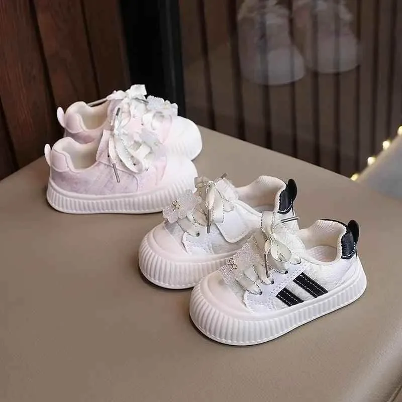 Children's Casual Shoes for Girls with Cute Bear Sneakers - TSS284