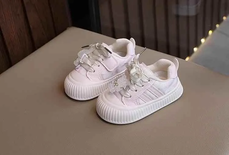 Children's Casual Shoes for Girls with Cute Bear Sneakers - TSS284