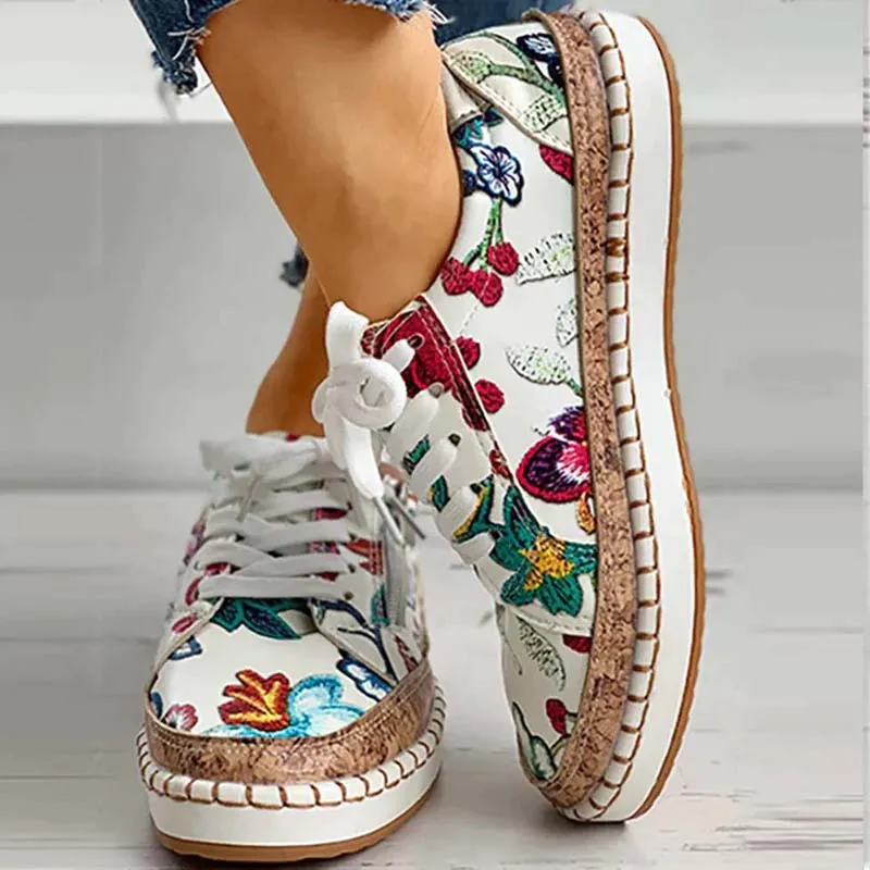 Fashionable Casual Shoes