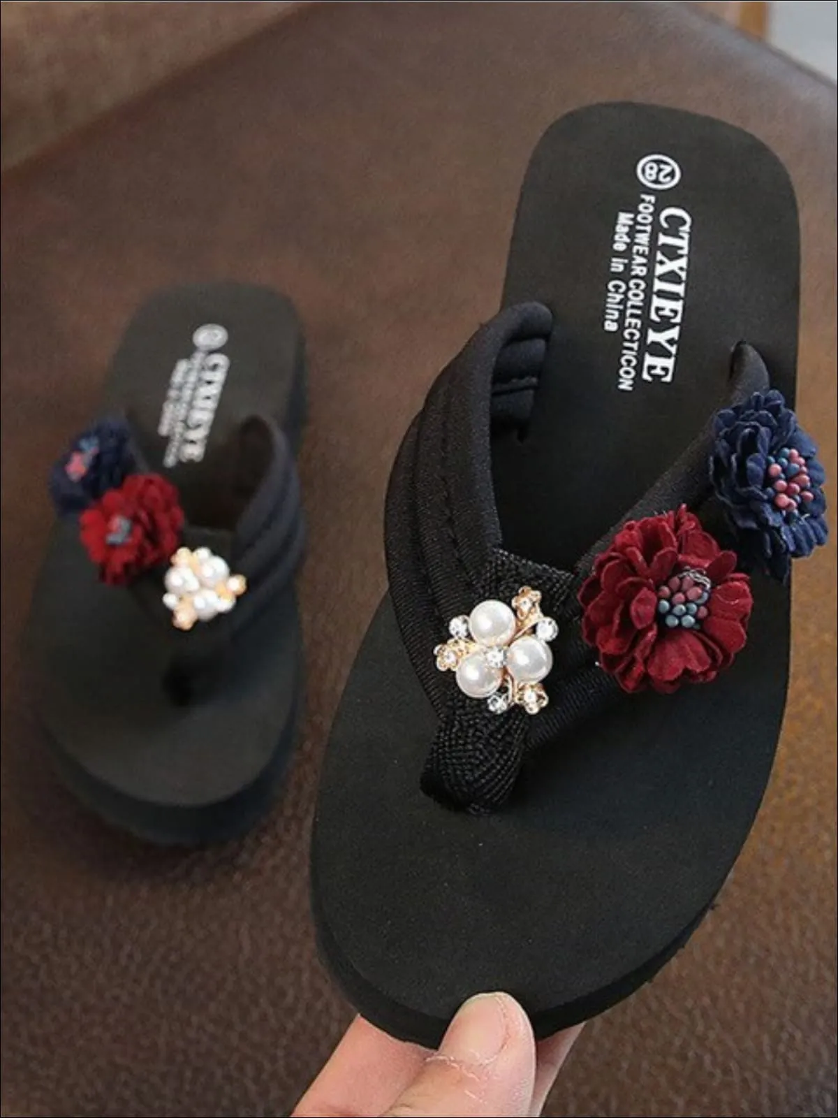 Girls Floral And Pearl Embellished Flip Flops