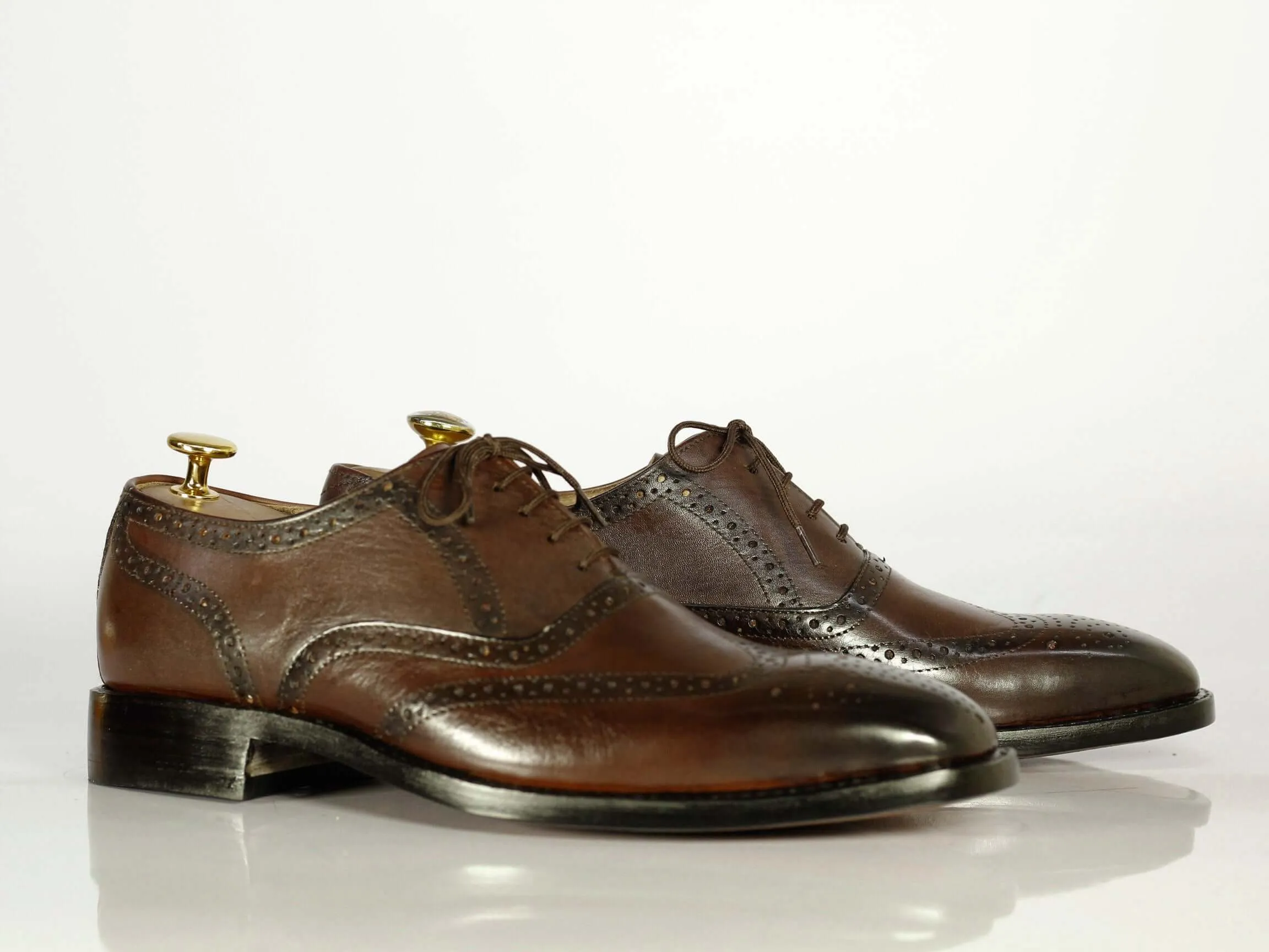 Handmade Men's Chocolate Brown Wing Tip Brogue Leather Shoes, Men Designer Dress Formal Shoes