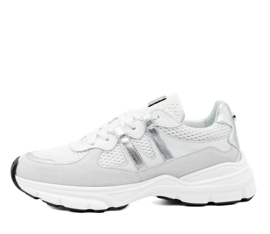 Roadway Sneakers Silver