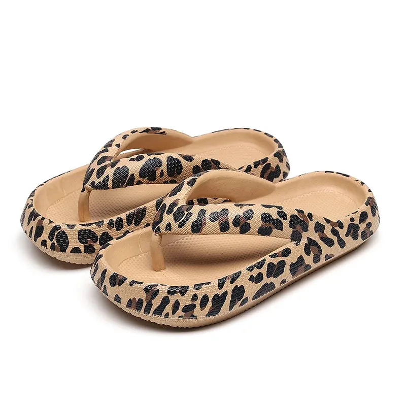 Summer Women Comfort Flip-Flop Leopard Soft Thick-Soled Cloud Slippers Travel Vacation Beach Shoes New Women Sandals