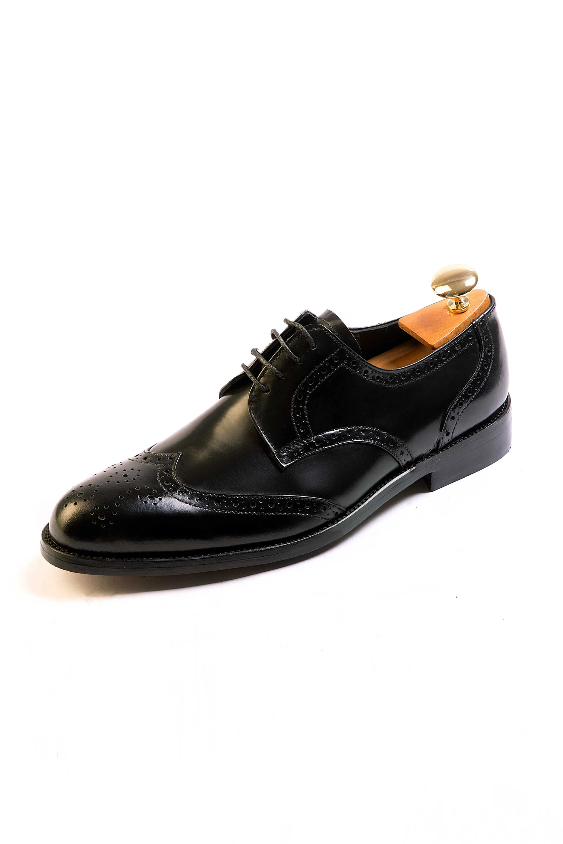 The Salemanco Brogue  // Black