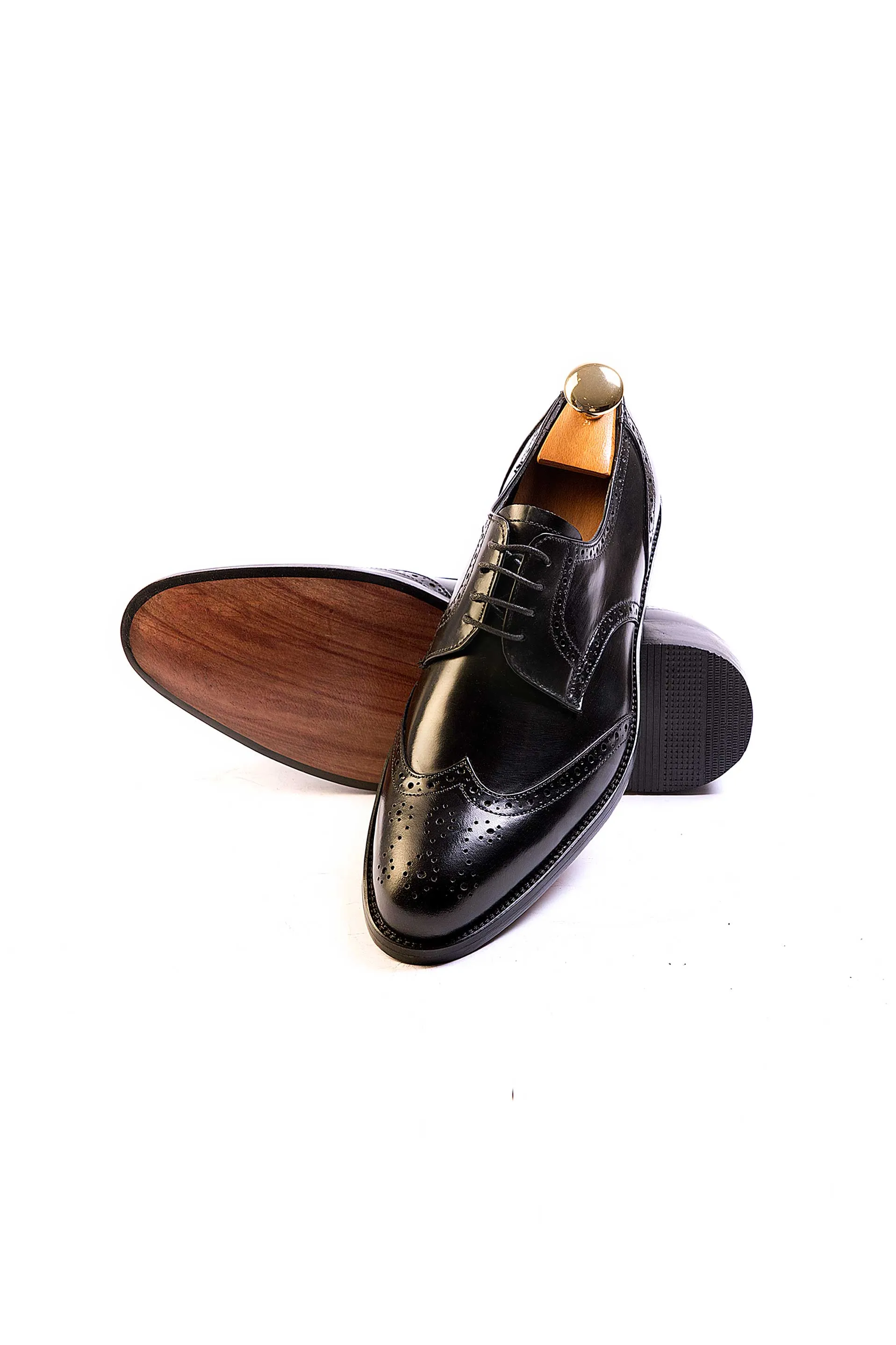 The Salemanco Brogue  // Black