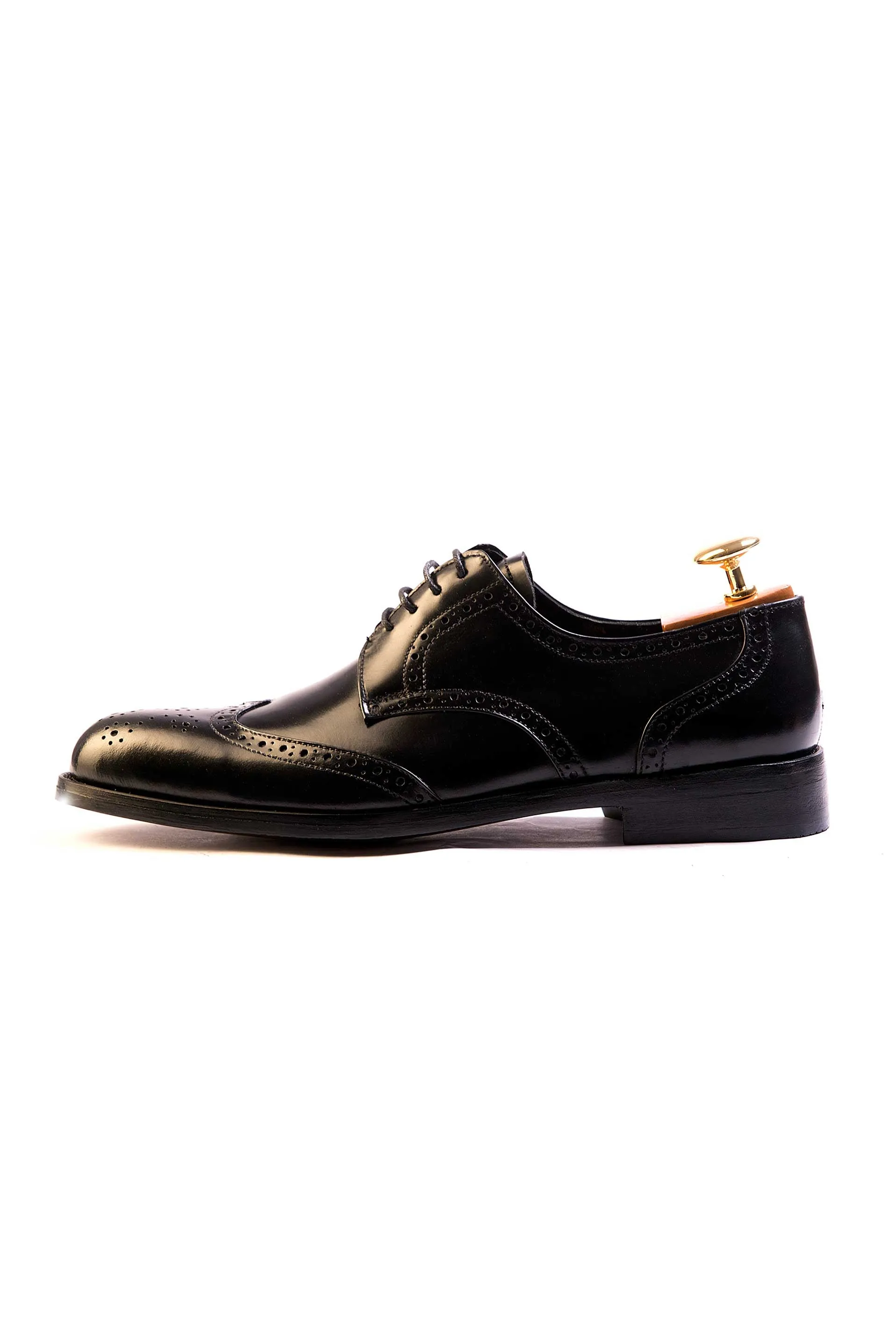 The Salemanco Brogue  // Black