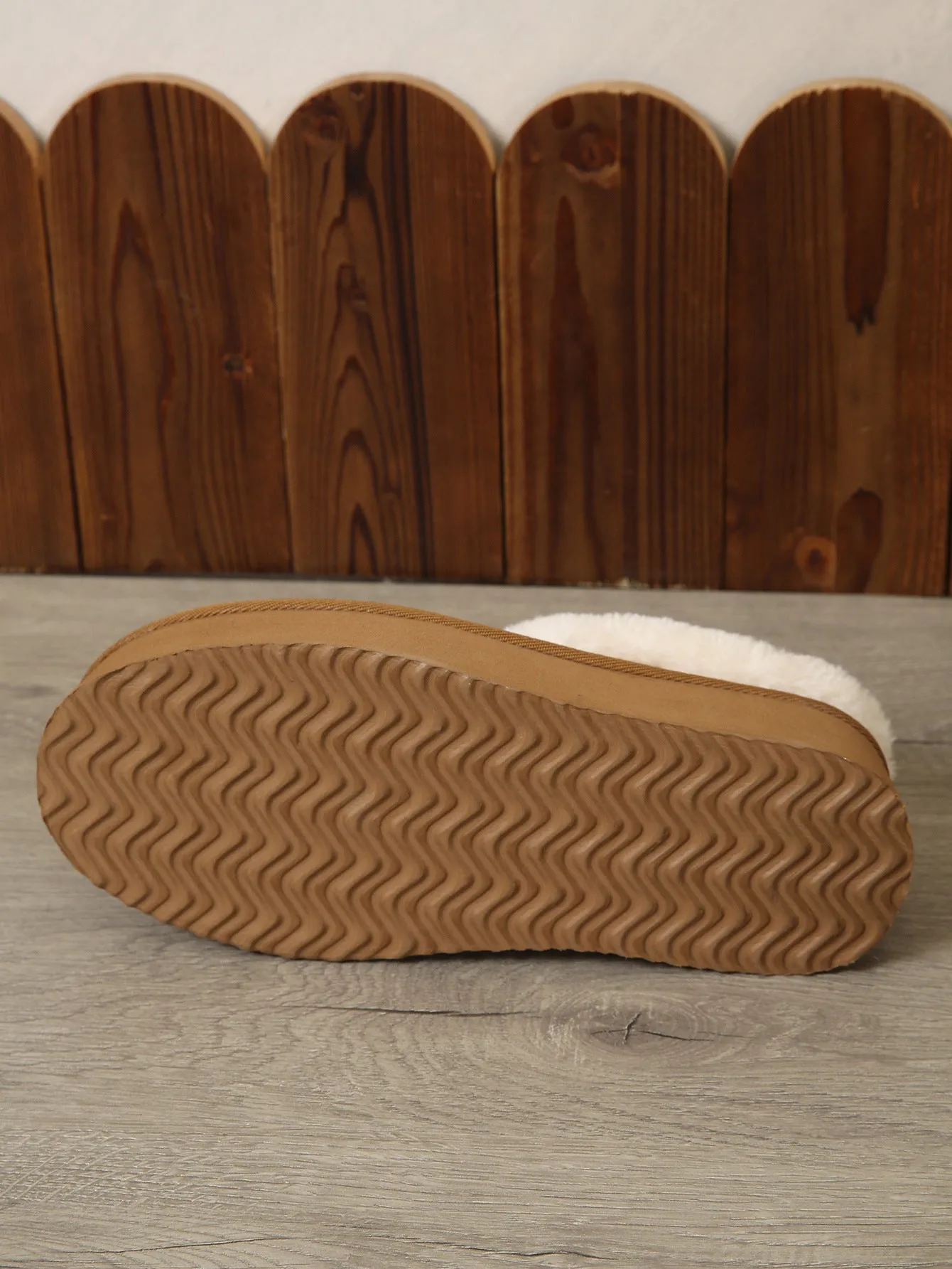 Women/Men Wool Lined Slippers