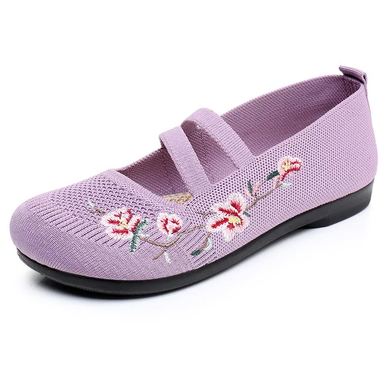 Women's Low-cut Mom Old Beijing Cloth Fly Canvas Shoes